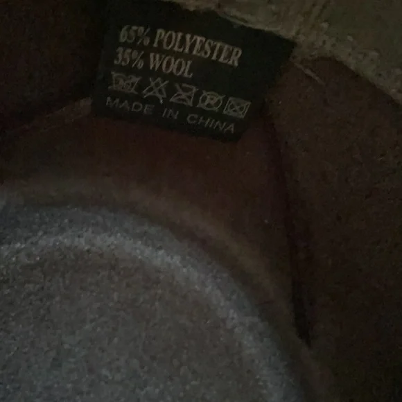 Hand Painted Wool Hat - Picture 5 of 5